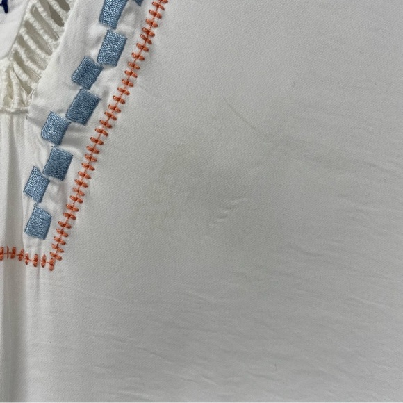 Dolan Left Coast Collection Flowy Long Tunic Top White Embroidered Size L Boho - Picture 7 of 10